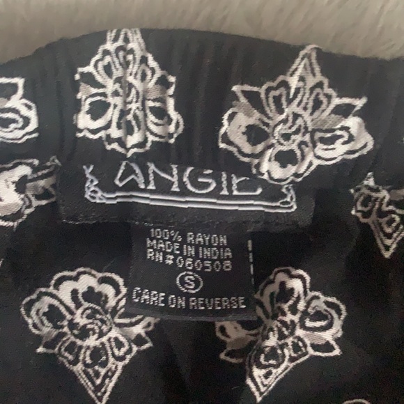 Cute black and white romper - Picture 4 of 5